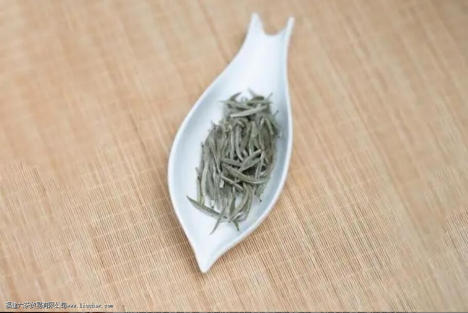 白茶的入口生津,是怎么感觉出来的 白茶的入口生津,是怎么感觉出来的