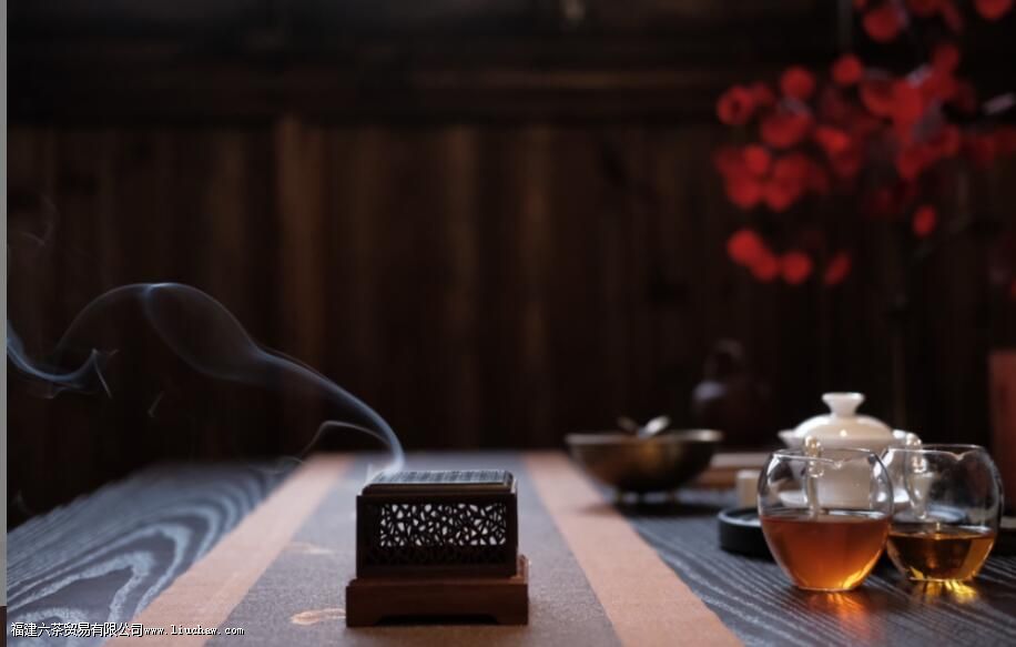 �ײ���ϰײ���ʲô����