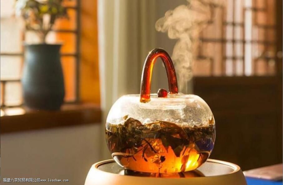 白茶适合什么季节喝 白茶适合什么季节喝