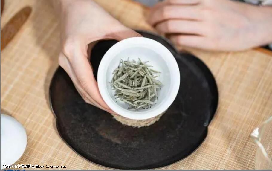 白毫银针的等级和特点 白毫银针的等级和特点
