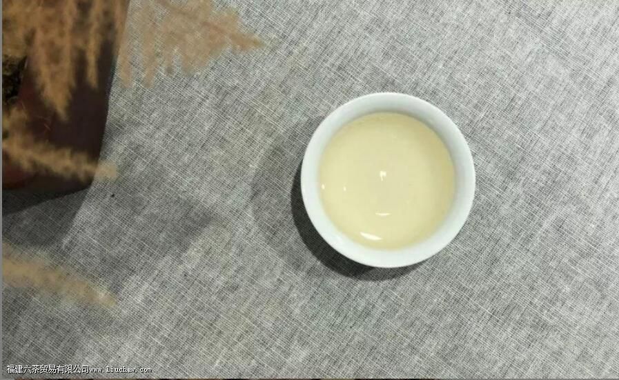 ��Ϫ��ײ���ʲô�ص�