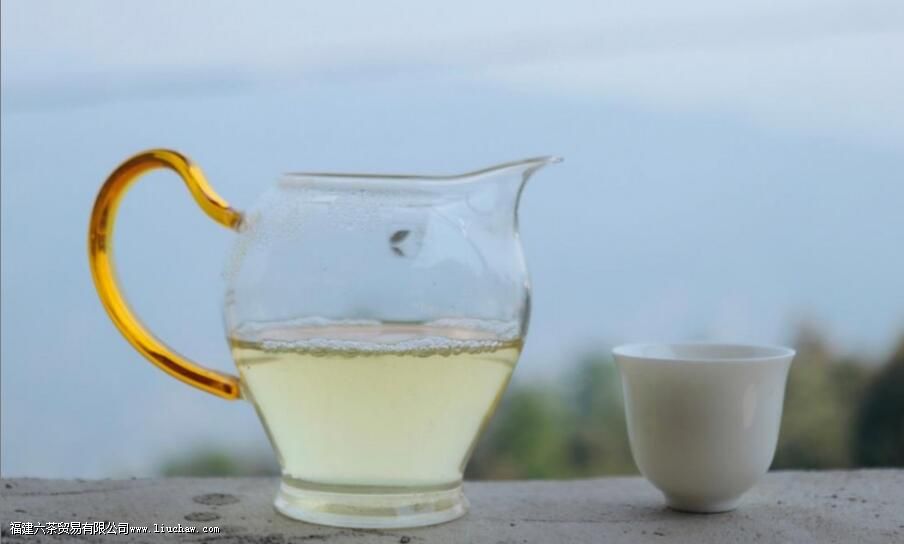 茶汤之中的“水味”,究竟是个什么味 茶汤之中的“水味”,究竟是个什么味