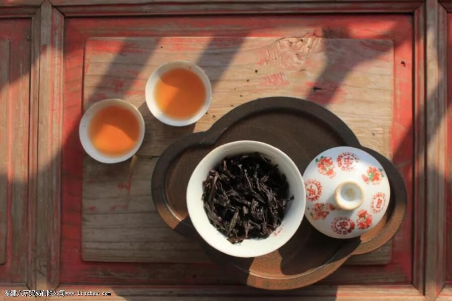 茶汤之中的“水味”,究竟是个什么味 茶汤之中的“水味”,究竟是个什么味