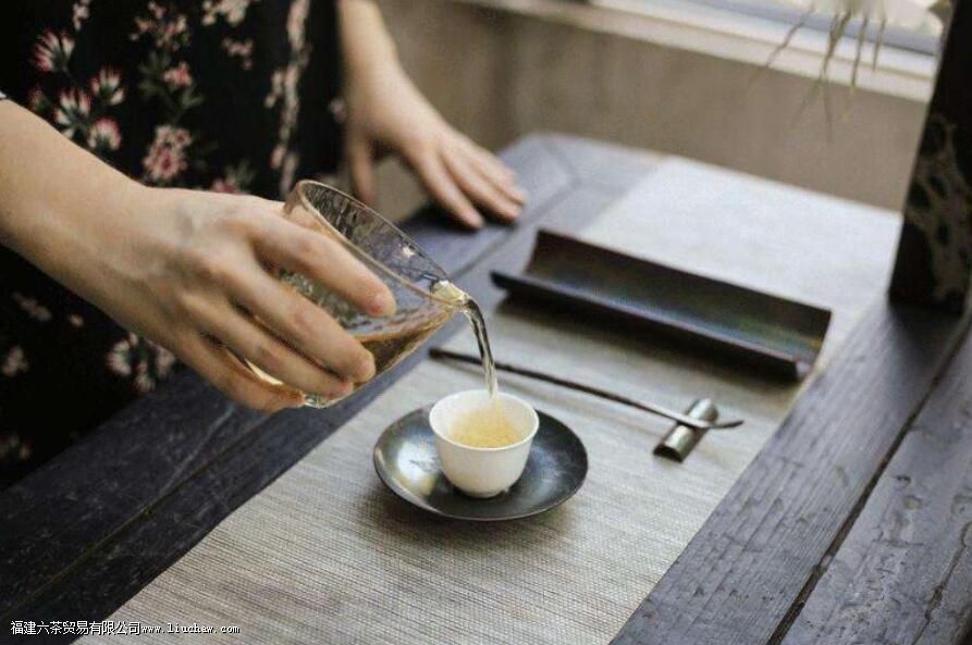 茶为什么会回甘,这些物质起着关键性作用 茶为什么会回甘,这些物质起着关键性作用