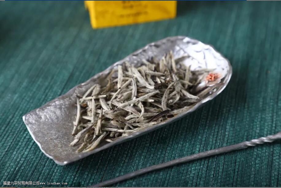 茶叶上的毛毛(茶毫)越多,茶的品质就一定越好 茶叶上的毛毛(茶毫)越多,茶的品质就一定越好