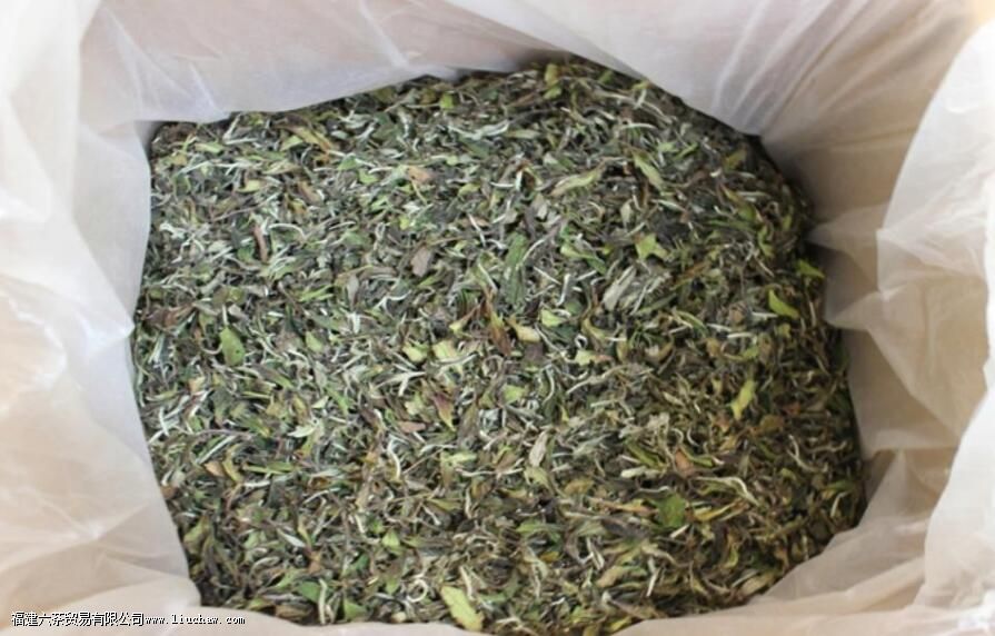 茶园茶与荒山茶,在口感上有什么区别 茶园茶与荒山茶,在口感上有什么区别