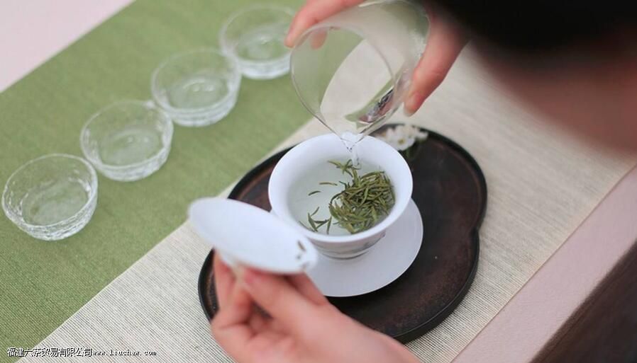 �����Ǽ��·ݵĲ�