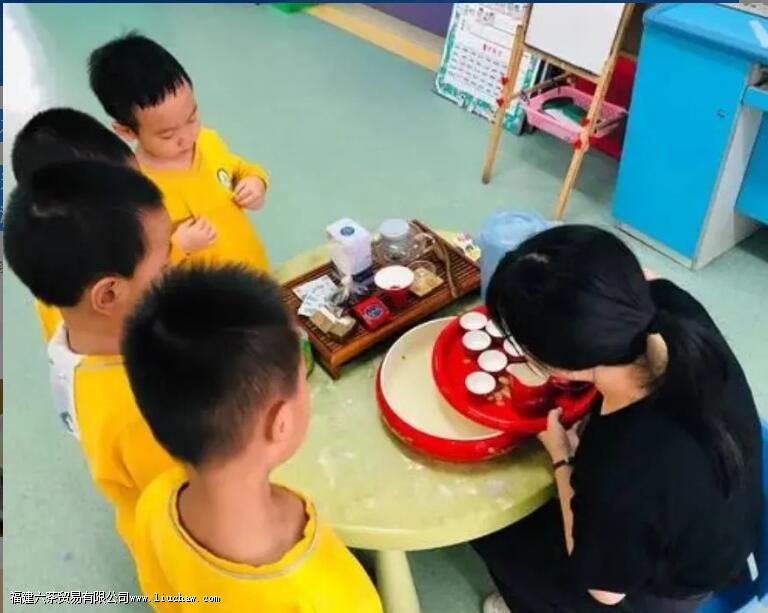 ���˶����ԺȲ裬��ôС������