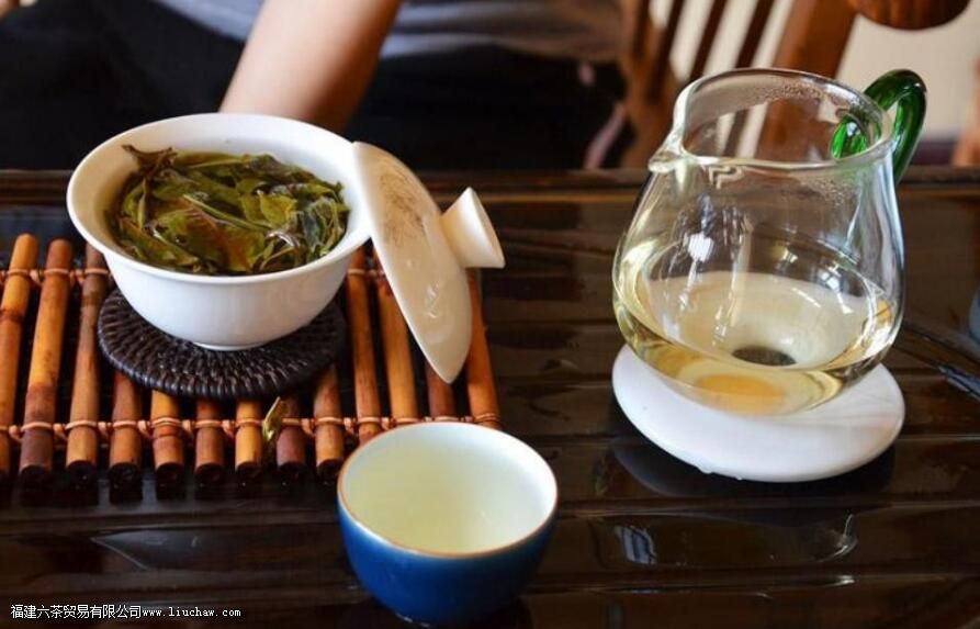 ��������ˬ�Ĳ�Ҷ����Щ