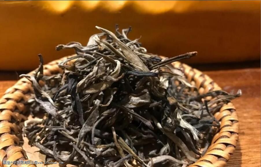 滑竹梁子古树茶的口感与特点 滑竹梁子古树茶的口感与特点