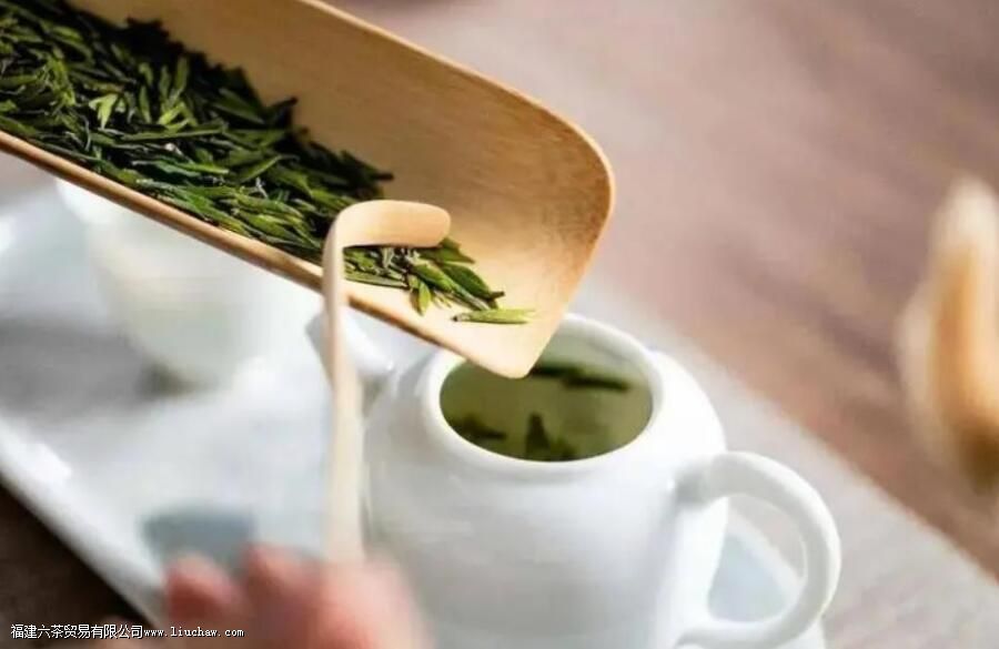 看、闻、摸、尝,实体店买茶这几个细节要注意 看、闻、摸、尝,实体店买茶这几个细节要注意