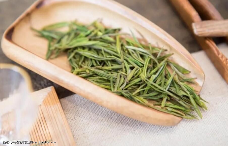 看、闻、摸、尝,实体店买茶这几个细节要注意 看、闻、摸、尝,实体店买茶这几个细节要注意