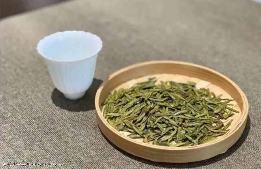 绿茶与红茶有什么不一样 绿茶与红茶有什么不一样