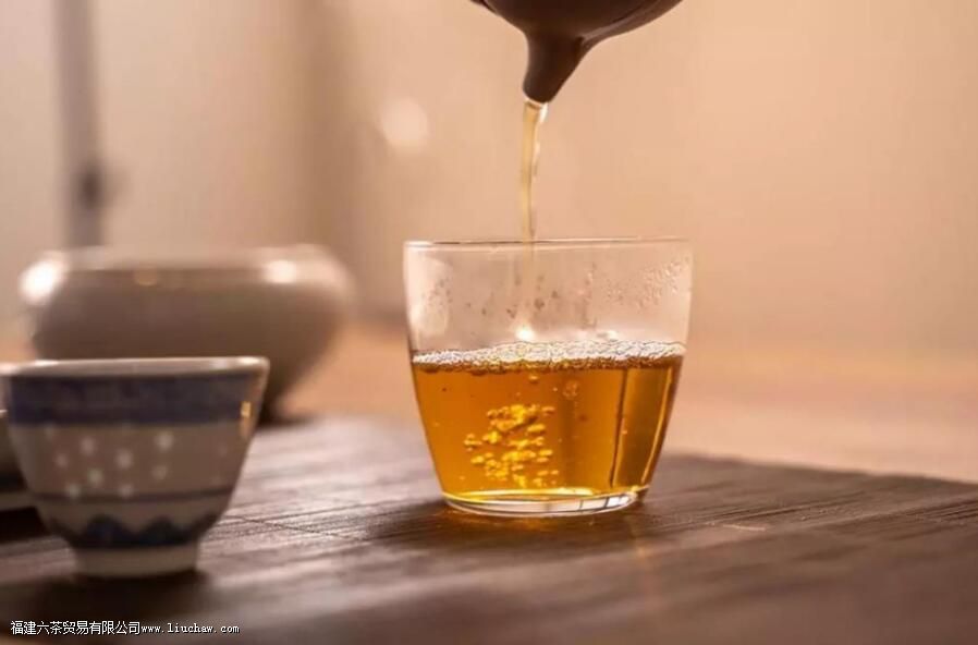 Ū����������ȡ������ܸ��õظ����ϰײ�ı仯