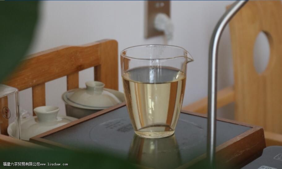 �ݲ��ô���ˮ�ã����ǿ�Ȫˮ��