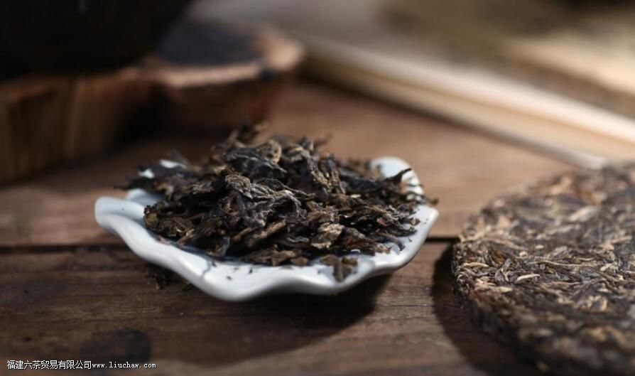 �ն��谴�����̬����Ϊ��Щ��