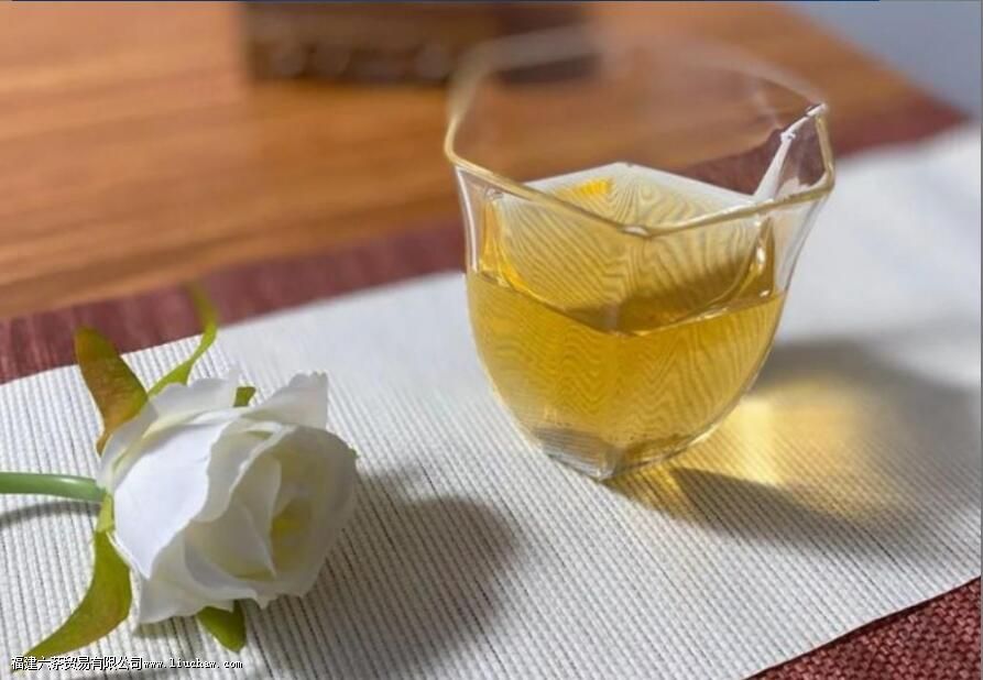 �ն�����ı���Ϊʲô�и������ѡ�