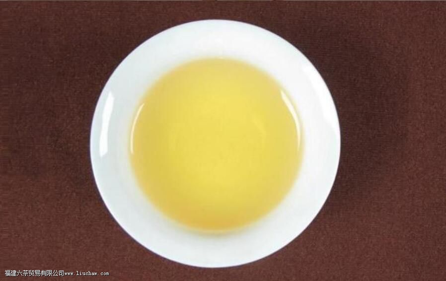 ��α���Ҷ�ĺû���ȼ� �����Ҷ�İ˴�����