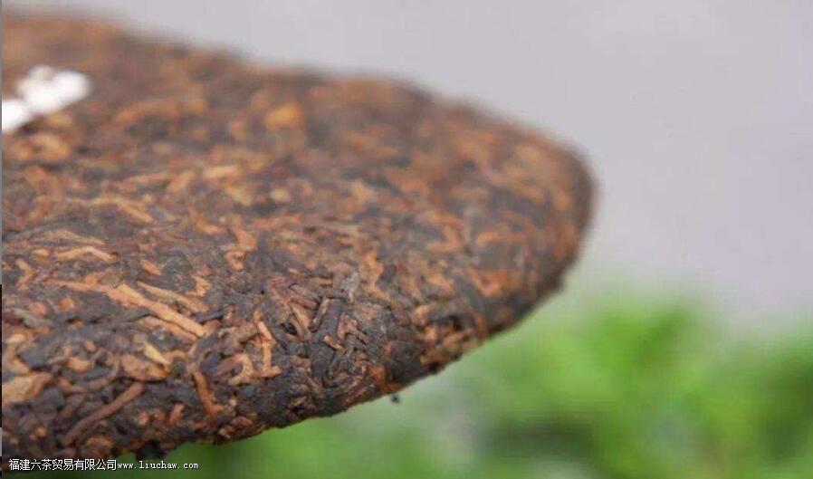 ������ɫ��ô����