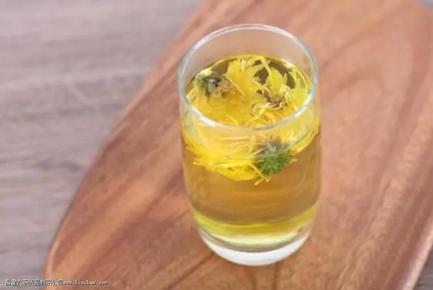 夏天喝什么茶女士 夏天喝什么茶女士