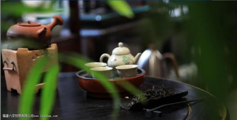 新茶与旧茶的鉴别方法 新茶与旧茶的鉴别方法