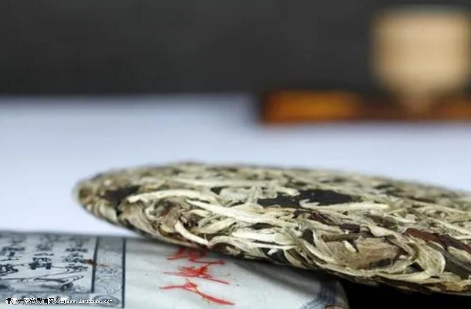 月光白属于白茶还是普洱茶 月光白属于白茶还是普洱茶