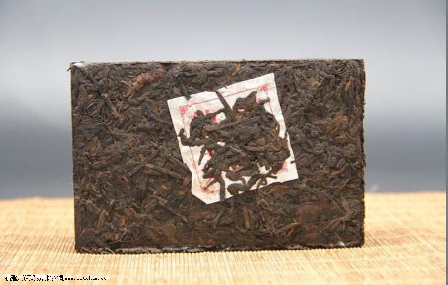 砖茶与饼茶的区别 砖茶与饼茶的区别