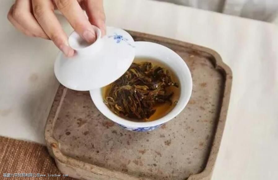 �������¶Ⱥ����ڵ��¶��й���