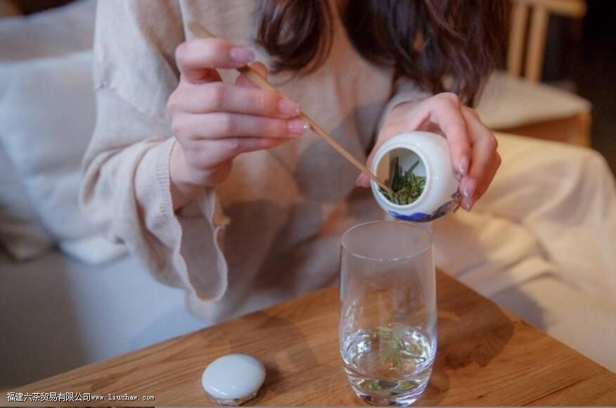 ����������Ĳ�ˮ�����Ƕ���