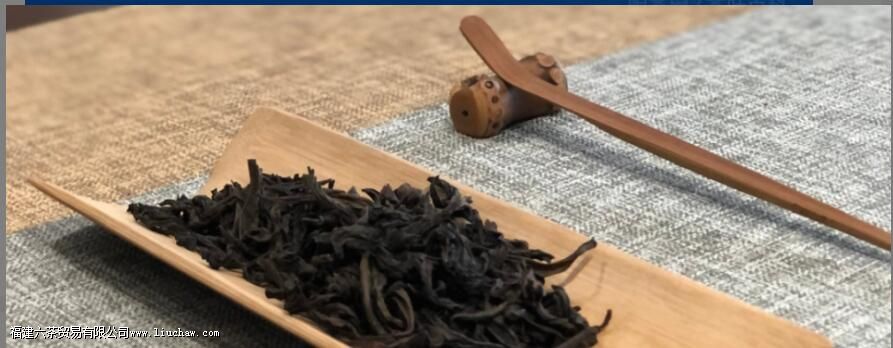 大红袍多少度水泡茶好 大红袍多少度水泡茶好