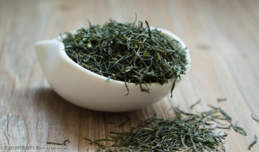 ��ʩ��¶�����