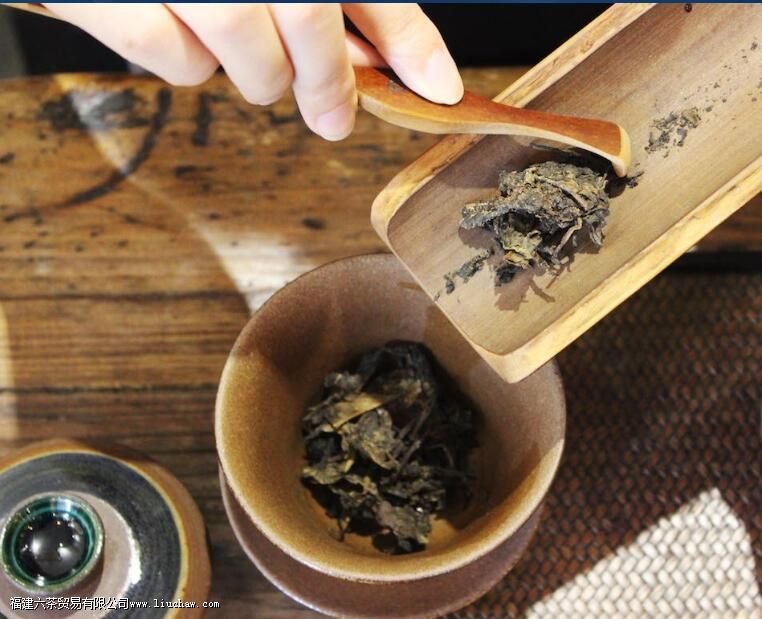 ��ש����γ���