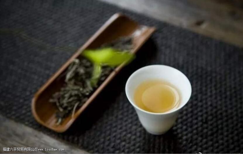 ��ü�ײ�ĳ��ݷ���