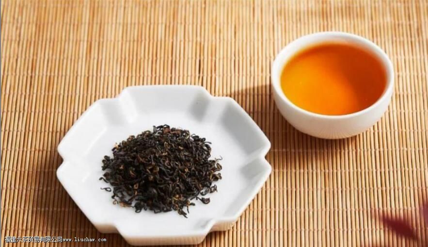 红茶最佳冲泡方法 红茶冲泡技巧与步骤 红茶最佳冲泡方法 红茶冲泡技巧与步骤