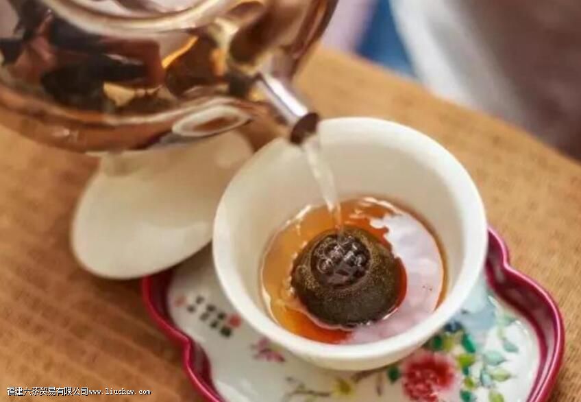 ���ղ�ĳ��ݷ���