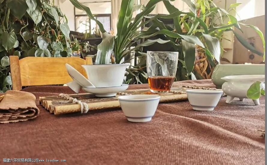 熟普洱茶的正确喝法及冲泡技巧 熟普洱茶的正确喝法及冲泡技巧