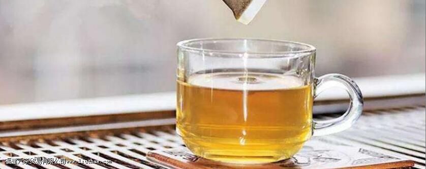 新鲜的石斛花可以泡茶喝吗 新鲜的石斛花可以泡茶喝吗