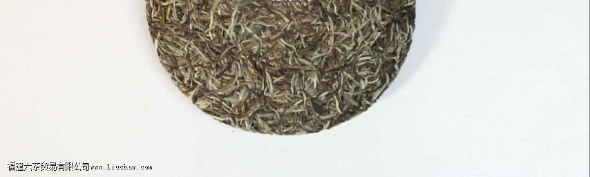 �ײ��б������� �ײ�ı������Ƕ��