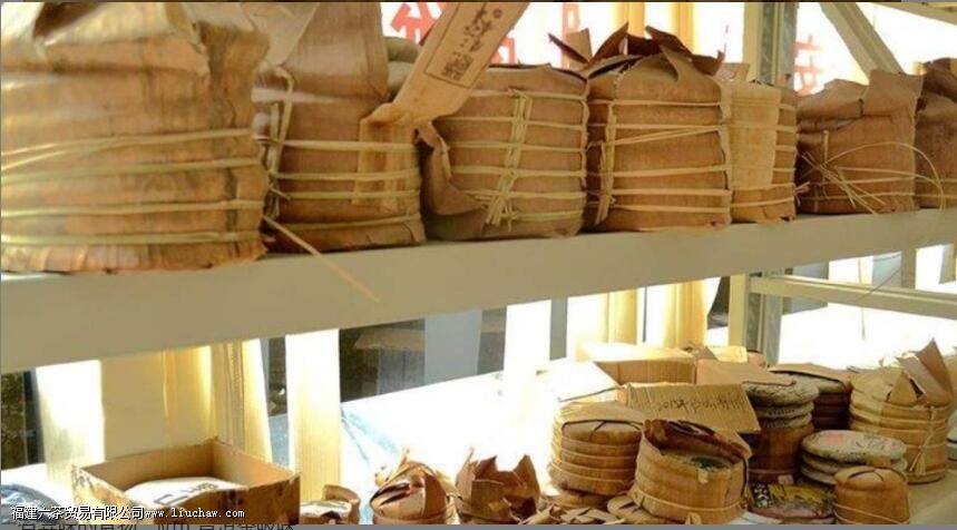 �ն���ı������Ƕ��