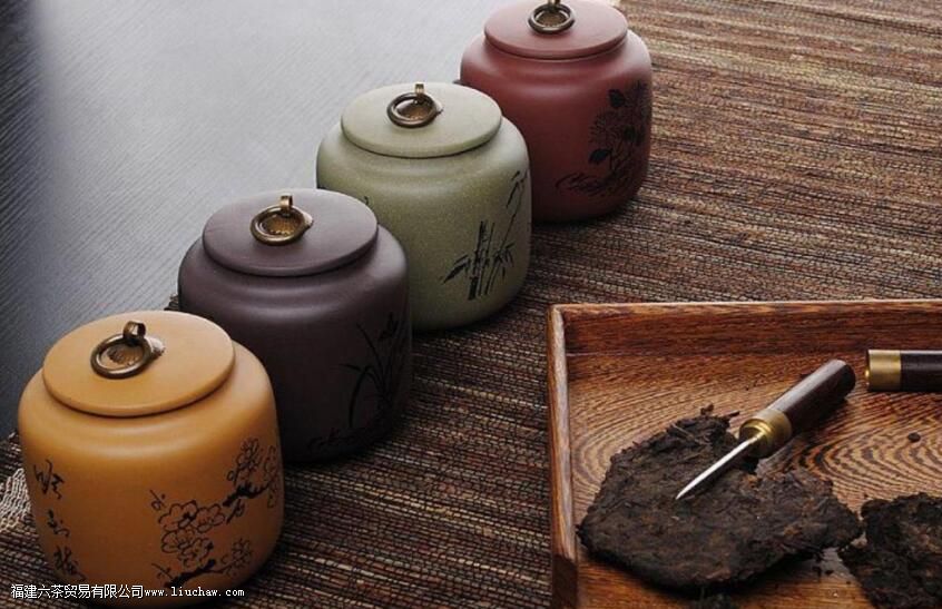 紫砂罐储存普洱茶饼注意什么 紫砂罐储存普洱茶饼注意什么