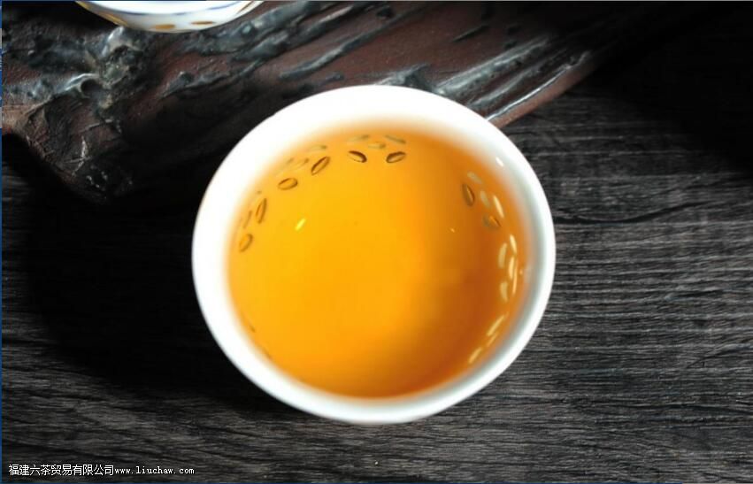 �Ȳ�ɻ��ʲôˮ��