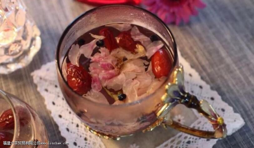 黑枸杞玫瑰花茶的禁忌 黑枸杞玫瑰花茶的禁忌