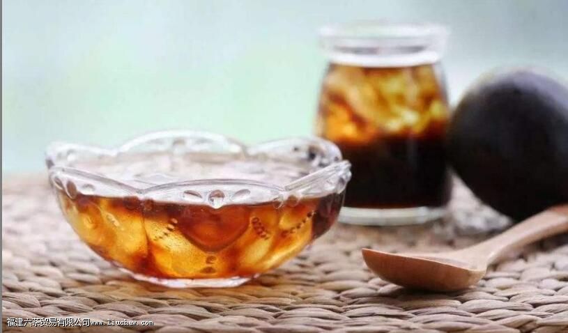 �޺�����ˮ�ȵĽ���