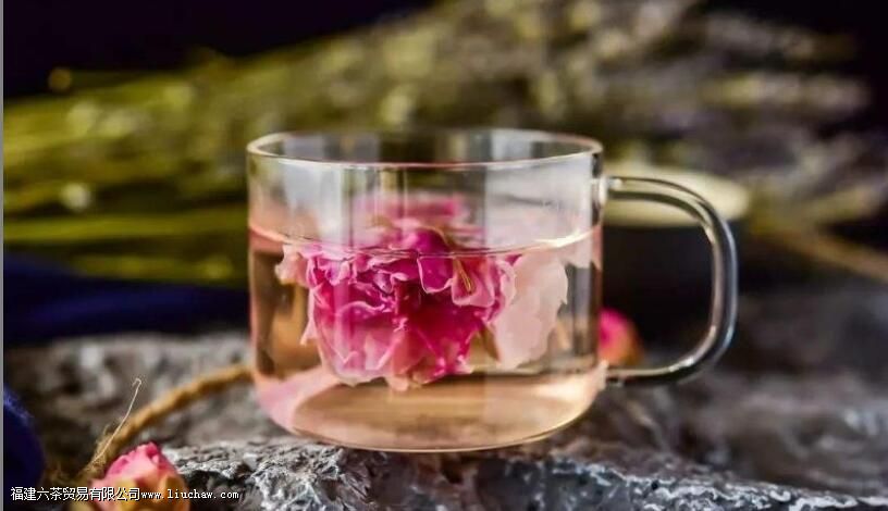 女生喝玫瑰花茶的危害 女生喝玫瑰花茶的危害