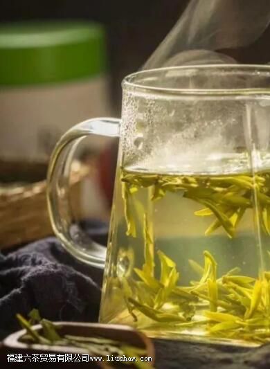女性为什么要少喝绿茶 女性为什么要少喝绿茶