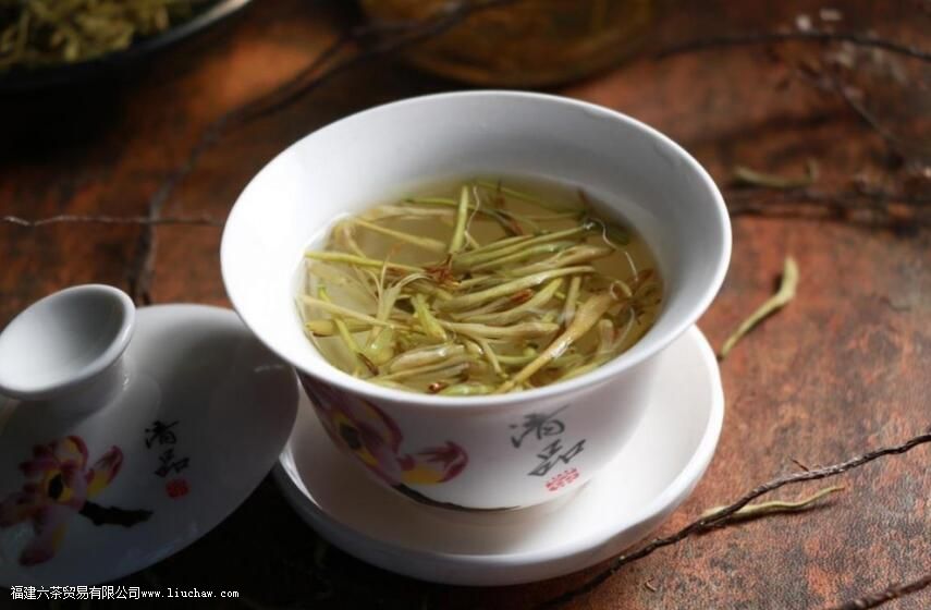 女性为什么要少喝绿茶 女性为什么要少喝绿茶