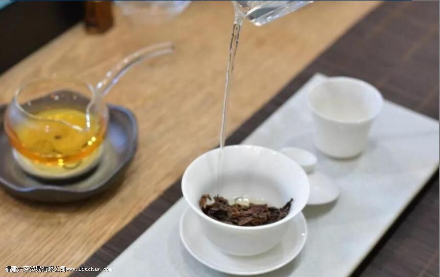 什么茶伤胃什么茶养胃 什么茶伤胃什么茶养胃