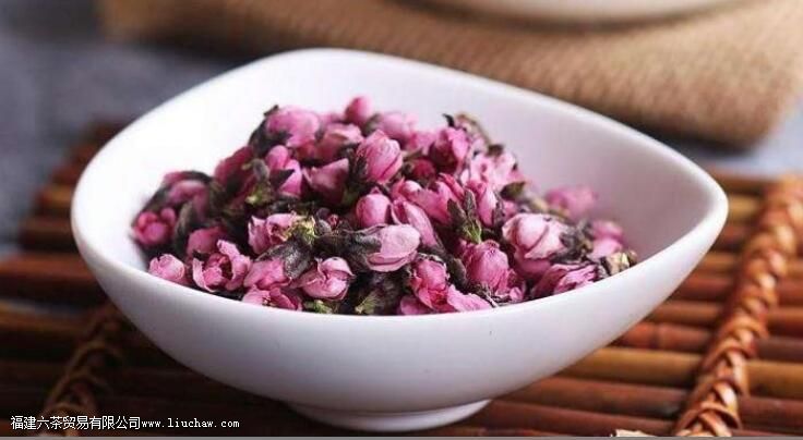 �һ�����Կո�����