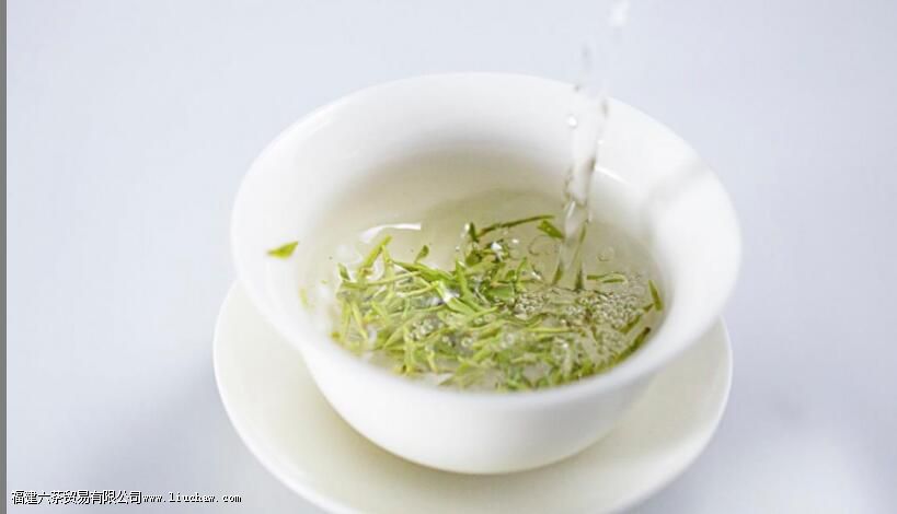 ���ϺȲ�Ҷ��Σ��