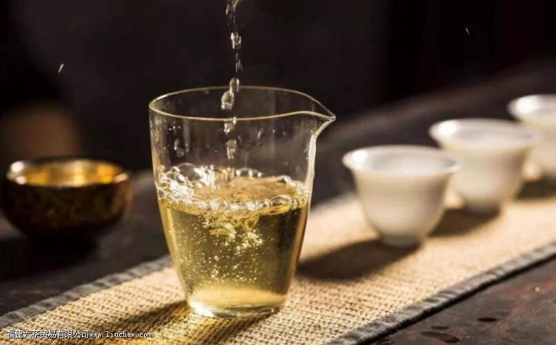 长期空腹喝茶的危害 长期空腹喝茶的危害